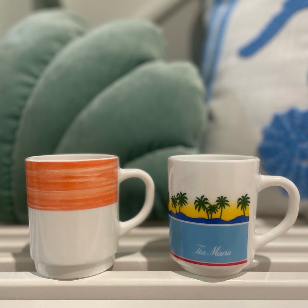 VTG Set Of 2 Arcoroc Brush Orange &‎ Tia Maria Arocpal France Coffee Tea Mugs RH